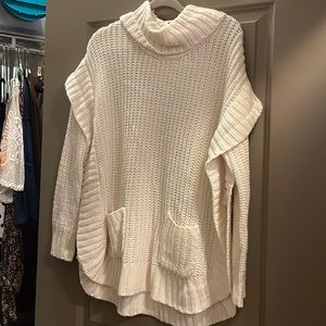 Oversized sweater. Size L.